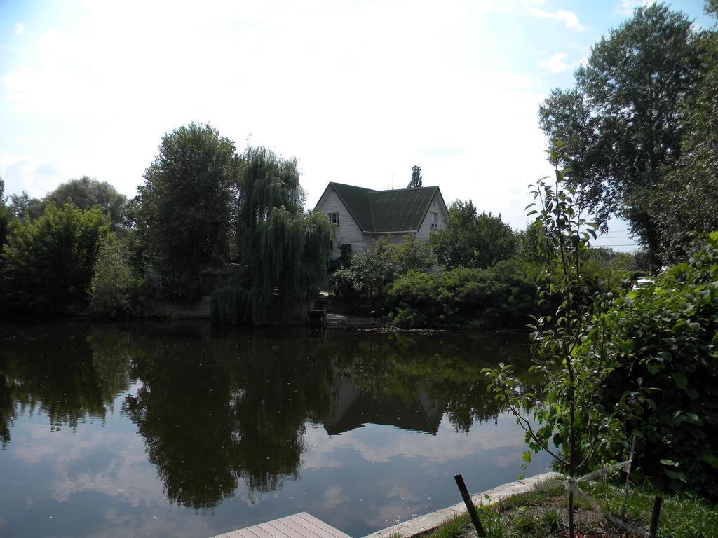 Guest House Dacha Kiev Esterno foto