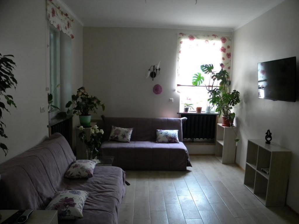 Guest House Dacha Kiev Esterno foto